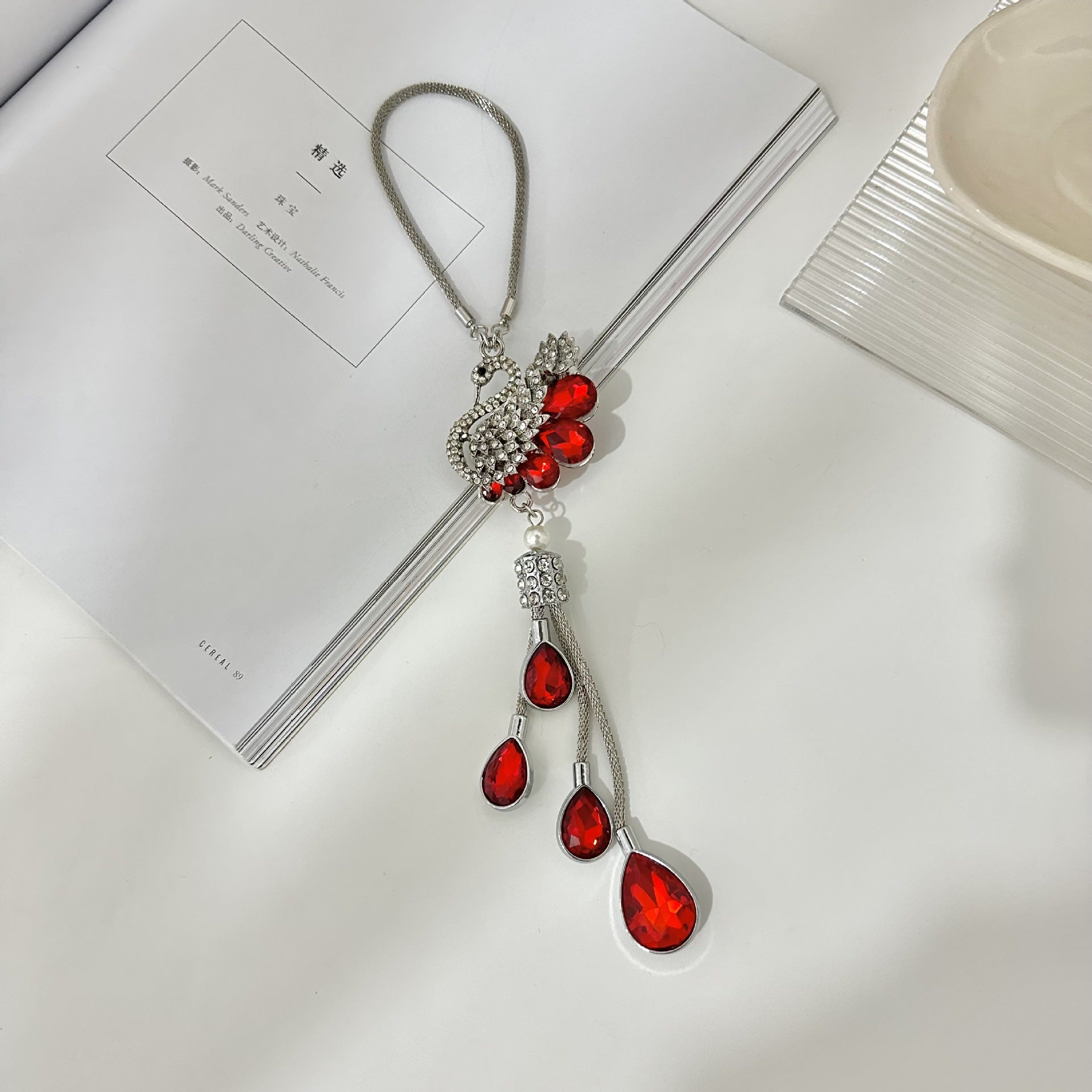 Wholesale Zirconia Swan Keychain